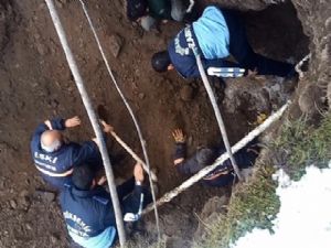 Erzurum'da göçük altında kalan işçi hayatını kaybetti