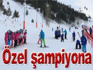  Türkiye Özel Sporcular Kayak Şampiyonasının açılışı yapıldı