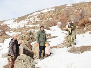 Oltulu fırın sahibinden yaban hayatına destek