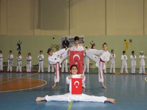 Oltu'da Taekwondo Kuşak Sınavı yapıldı