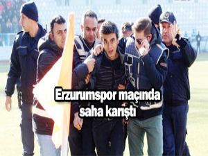 Erzurumspor-Kocaeli Birlikspor karşılaşmasında saha karıştı