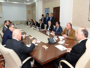 Türkiye-İran ekonomik ve kültürel ilişkilerinde Erzurum'un rolü masaya yatırıldı