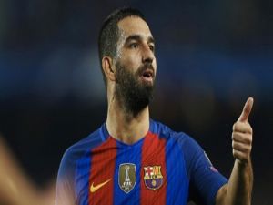 Arda Turan'a bir şok da Barcelona'dan