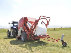 Rulo Balya Silajı için Aziziye'de 'Tarla Günü' düzenlendi