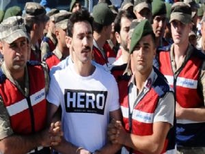 'Hero'cu FETÖ sanığının duruşmasında gergin anlar