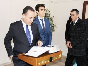 Adalet Bakanı Bozdağ, Erzurum'a müjdeyle geldi...
