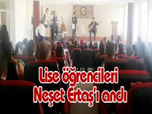 Lise öğrencileri Neşet Ertaş'ı andı