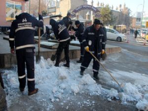 Kars'ta hava sıcaklığı eksi 16 derece ölçüldü