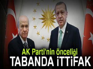 AK Parti'nin önceliği tabanda ittifak