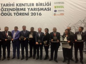 Erzurum Büyükşehir Belediyesi başarı ödülü aldı