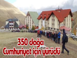 350 dağcı Cumhuriyet için yürüdü