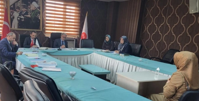 Hanımlar Kur'an-ı Kerim'i güzel okumada yarıştı