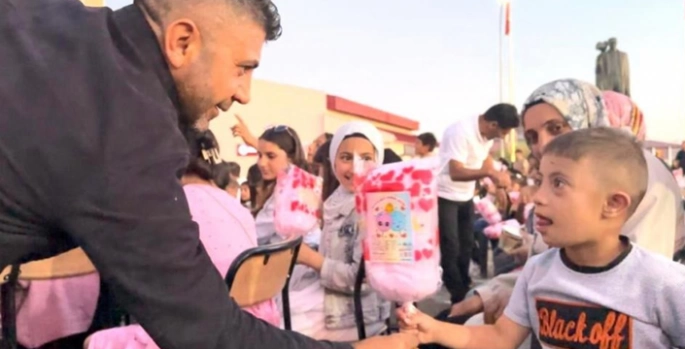 Hayırsever iş insanı çocukları sevindirdi