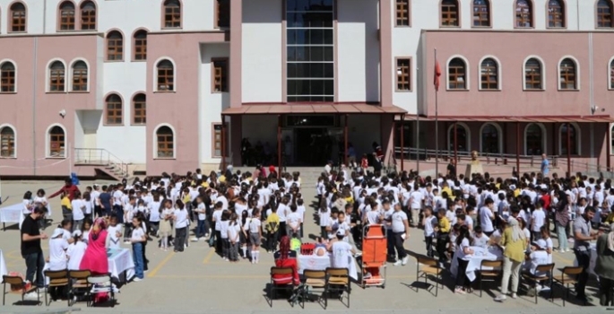 İlkokulda ‘Sağlıklı çocuk, sağlıklı gelecek’ şenliği