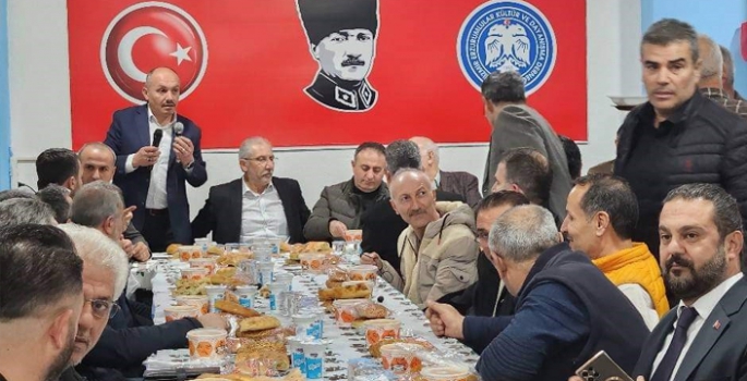 İzmir’deki Dadaşlar iftarda buluştu