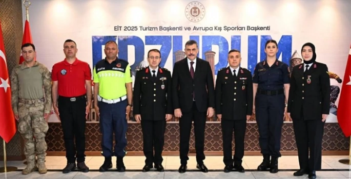 Jandarmada kuruluş yıldönümü coşkusu