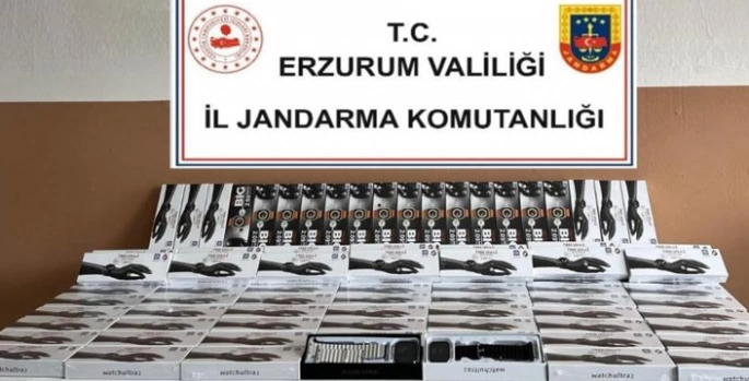 Jandarmadan akıllı saat operasyonu