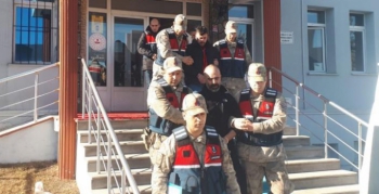 250 bin liralık malzeme çaldılar