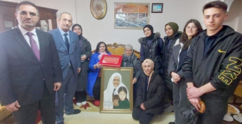 Raci Alkır Güzel Sanatlar Lisesi’nden Nene Hatun'a vefa