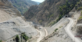 Uzundere Barajı’nda çalışmalar devam ediyor