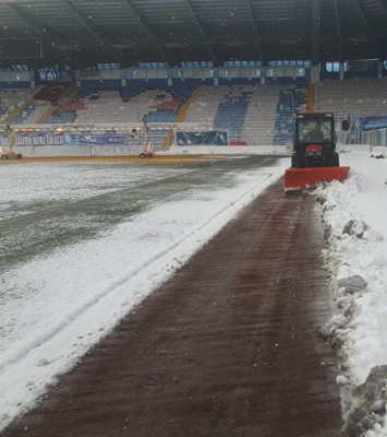 Kazım Karabekir Stadı hafta sonuna hazırlanıyor