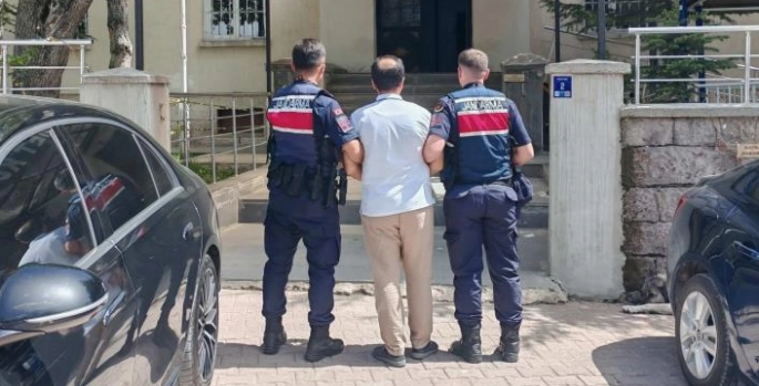 Kesinleşmiş cezası bulunan ihraç müdür yakalandı