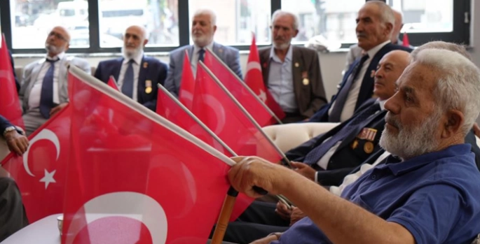 Kıbrıs gazileri ‘Devlet İftihar Madalyası’ istiyor