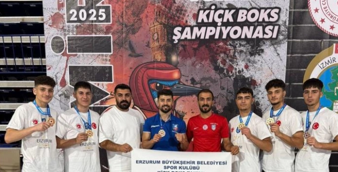 Kick boks şampiyonasında Erzurum farkı