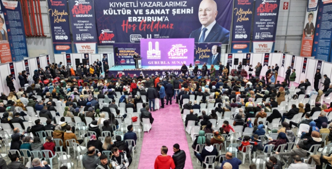 Kitap fuarına yoğun ilgi