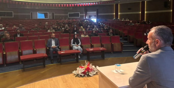Kur’an’a adanmış buluşma
