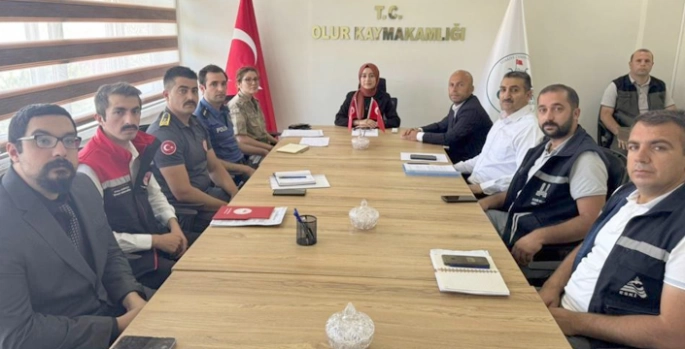 Olur’da yangınla mücadele zirvesi