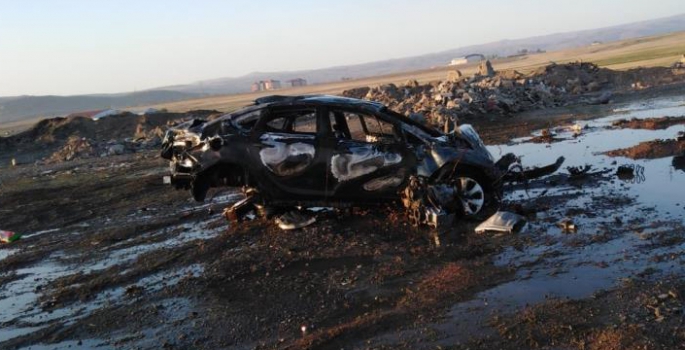 Otomobil alev alev yandı: 1 yaralı