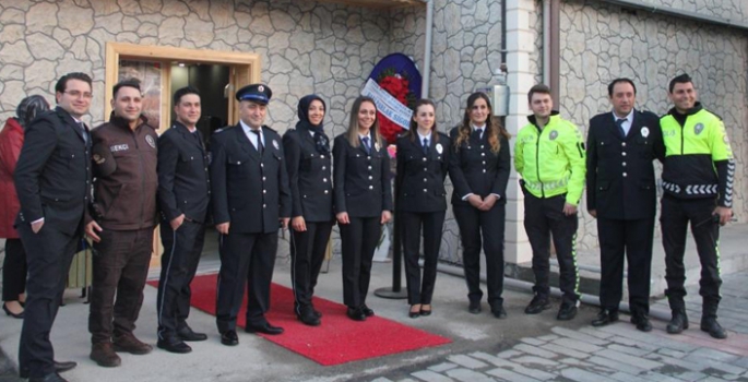 Polis, şehit aileleri ile iftarda buluştu