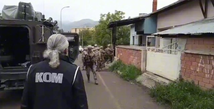 Polisten tefecilere operasyon: 2 tutuklama