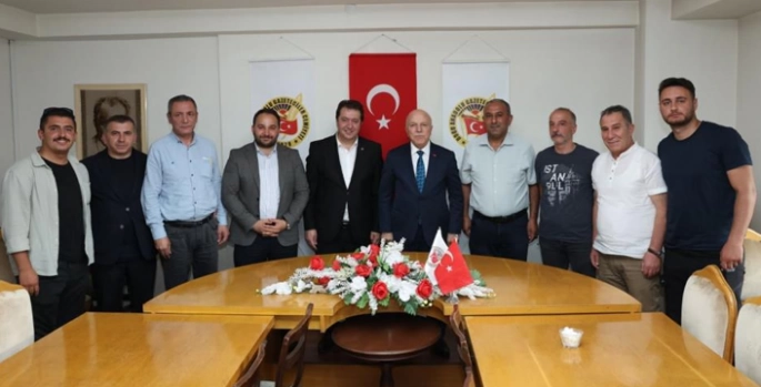 Sekmen'den DAGC'ye tebrik ziyareti