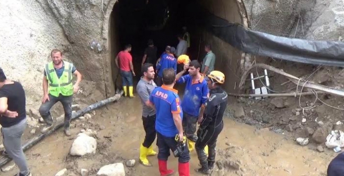 Sel sularına kapılan işçiyi arama çalışmalarına devam ediliyor