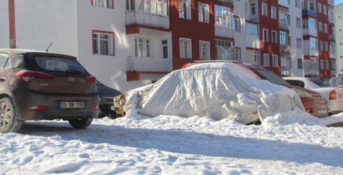 Sibirya değil Erzurum, termometreler eksi 33’ü gösterdi