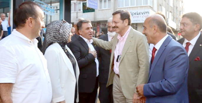 TOBB Başkanı Hisarcıklıoğlu, Oltu'yu ziyaret etti