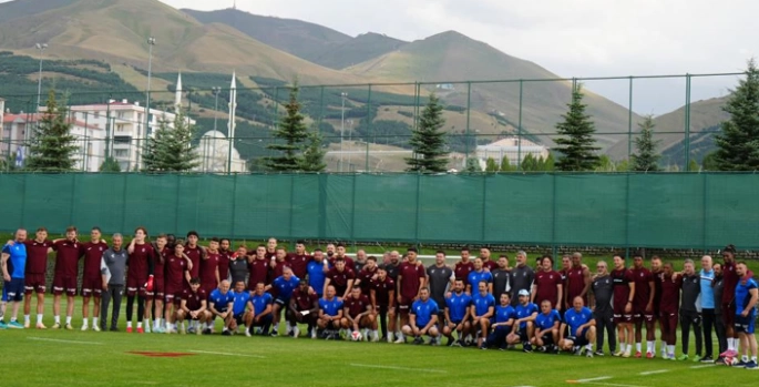 Trabzonspor Erzurum’da kampa girdi