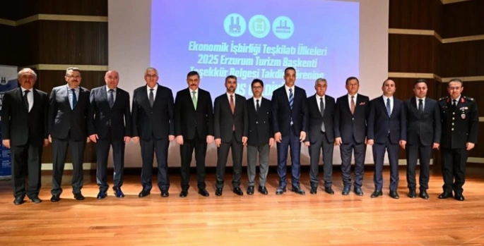 Turizm başkenti başarısına bin 303 teşekkür belgesi