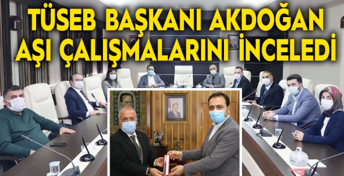 TÜSEB Başkanı Akdoğan aşı çalışmalarını yerinde inceledi