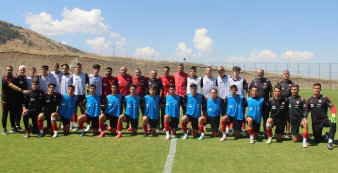 U19 Milli Takımı Erzurum’da kampa girdi