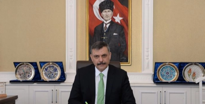 Vali Çiftçi; Gençlerimiz mâziden âtiye uzanan şanlı tarihimizin birer emanetçisidir