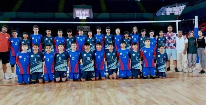 Voleybolda Aşkale dördüncü oldu