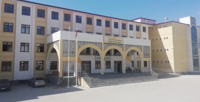 Yakutiye Anadolu İmam Hatip Lisesi’nden büyük başarı