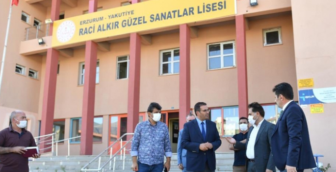 Yakutiye’nin okulları yeni eğitim ve öğretim yılına hazırlanıyor