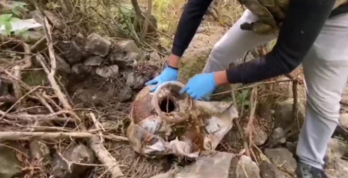 Yola döşenmiş patlayıcı imha edildi
