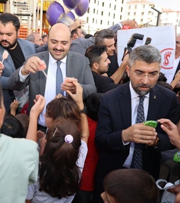 Aziziye’ye Cahit Özaslan Parkı